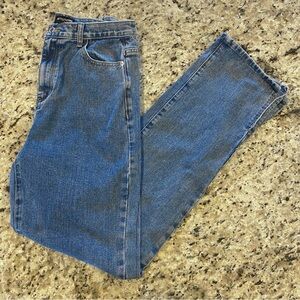 PrettyLittleThing Straight Leg Split Hem Blue Jeans